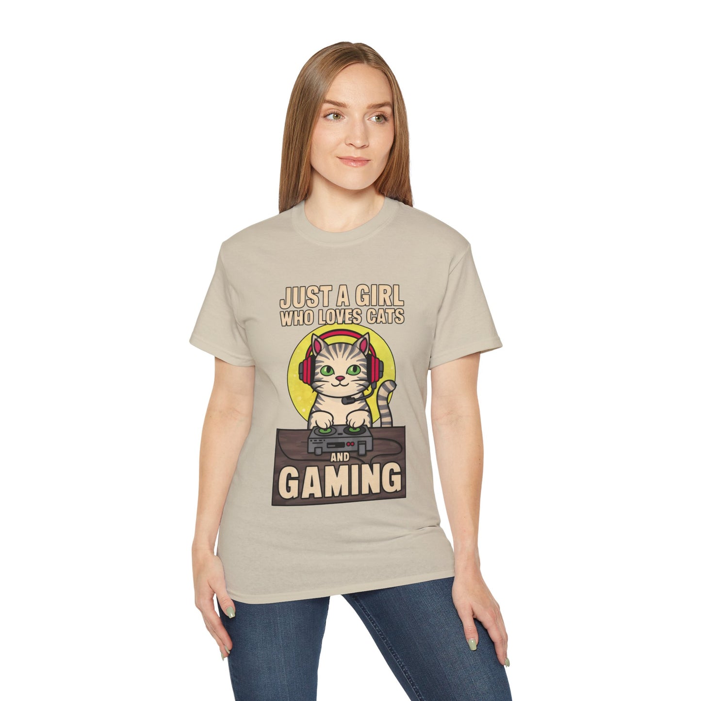 Cute Cartoon Just a Girl Who Loves Cats and Gaming Meme Organic T-Shirt